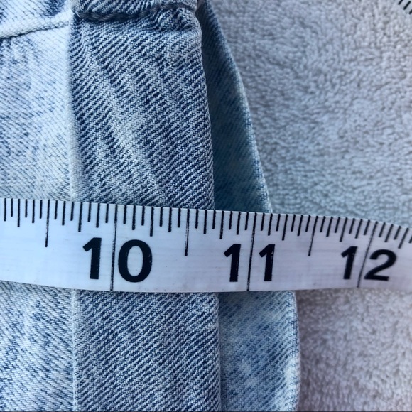 Refuge Shorts Jean Short Distress High Rise Acid Wash Sz.4 - Picture 7 of 8